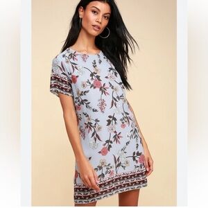 Lulu’s A-Flora-Ble grey floral shift dress size M